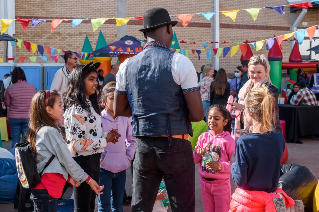 Why Are Magic Shows Good for Kids?